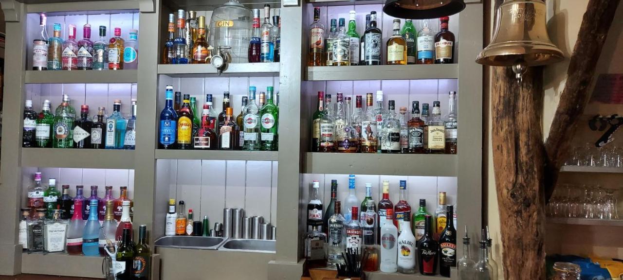 Whod Have Thought It Inn Saltash Extérieur photo